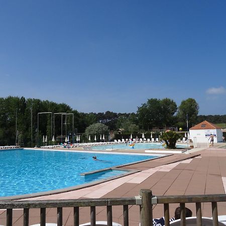 Studio Avec Vue Sur Lac Talmont-Saint-Hilaire Exterior foto
